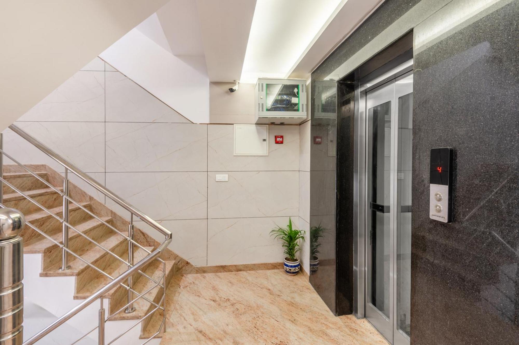 Hotel Avaas - Faiz Road Karol Bagh Delhi Zewnętrze zdjęcie