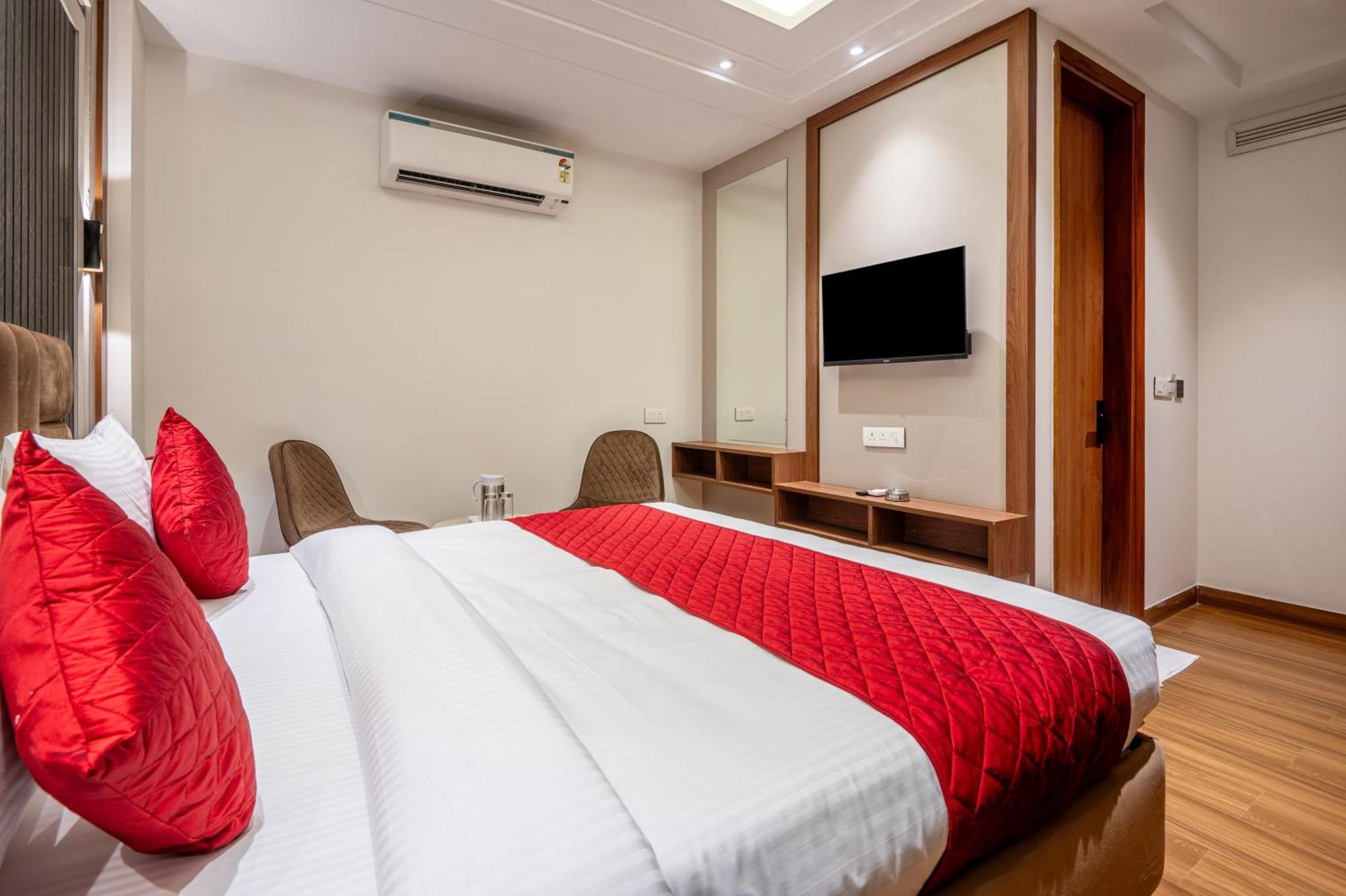 Hotel Avaas - Faiz Road Karol Bagh Delhi Zewnętrze zdjęcie